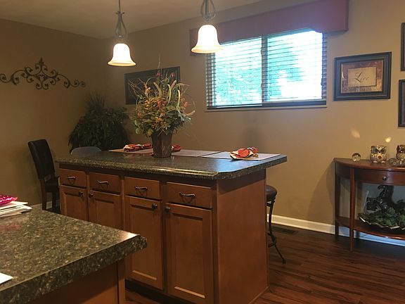 2nd image of 4456 Joy Dr