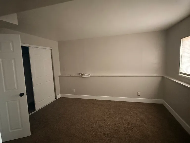 8371 Vine St — Photo 6