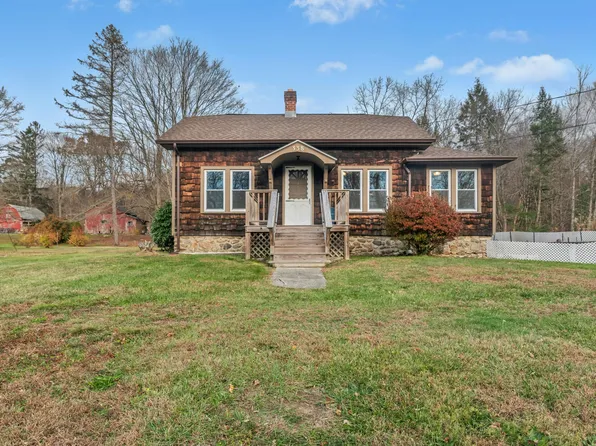338 Quaker Farms Road, Oxford, CT 06478