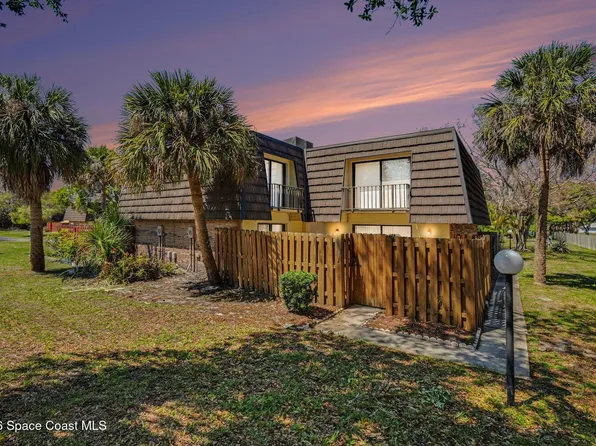 3915 Vista Oaks Cir NE, Palm Bay, FL 32905