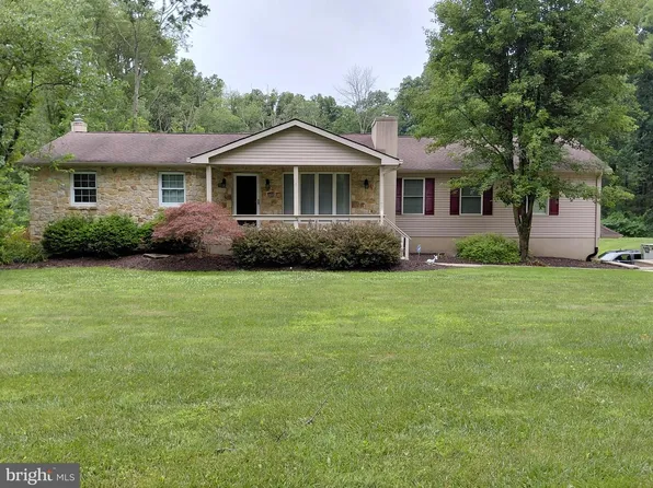 136 Telegraph Rd, Coatesville, PA 19320