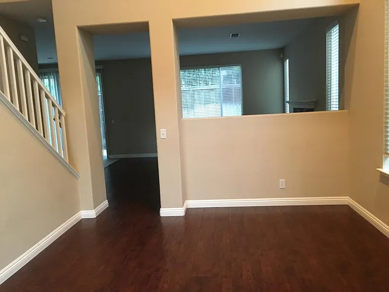 5 Duray Ct — Photo 6