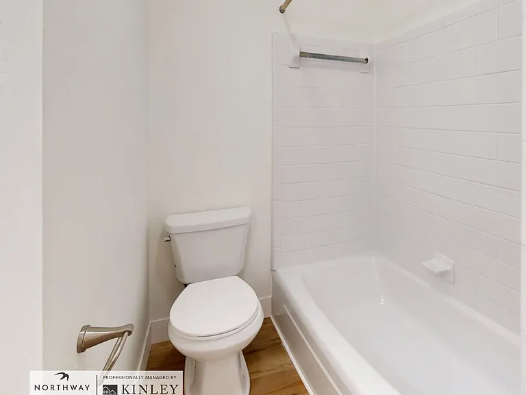 Meadowood Apartments — Photo 33