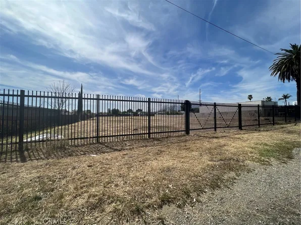 8534 Locust Ave #3, Fontana, CA 92335