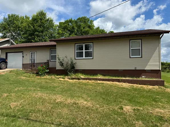 806 Lathrop Avenue, Ava, MO 65608