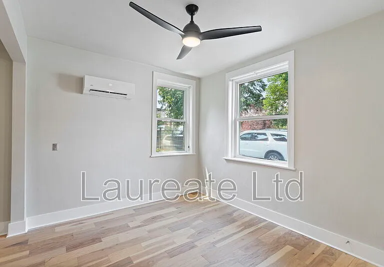 88 N Washington St #5 — Photo 3