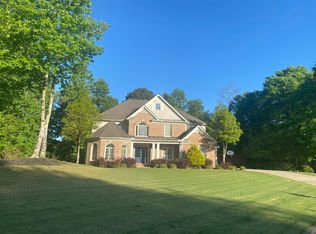 1049 Creek Side Dr, Canton, GA 30115