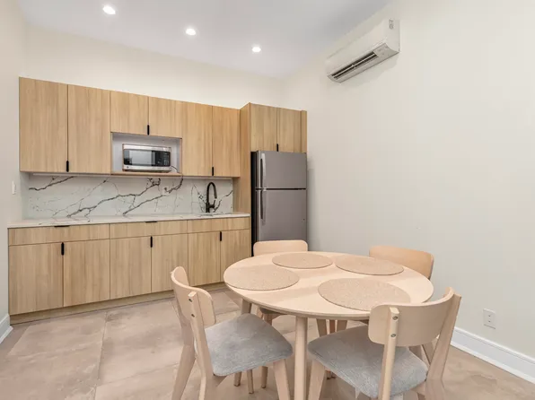 15-27 149th Street image 7 of 14