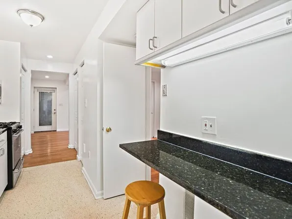 2641 Woodley Pl NW APT Basement, Washington, DC 20008