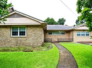 234 Sena Dr, Metairie, LA 70005