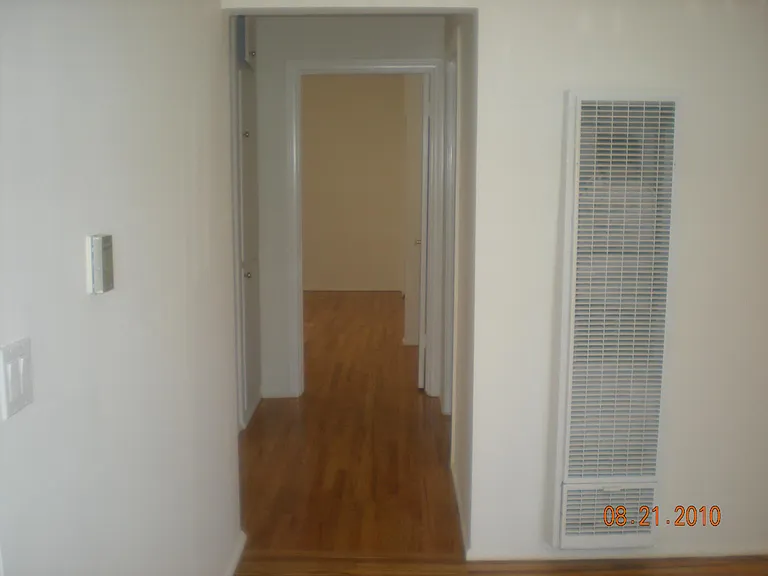 1730 Purdue Ave #3 — Photo 11