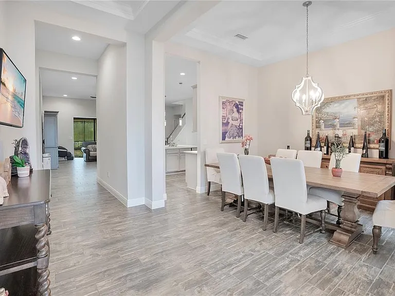 21914 Butterfly Kiss Dr — Photo 3