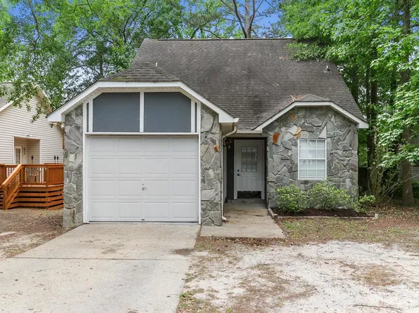 347 Darlington Cir, Dothan, AL 36301