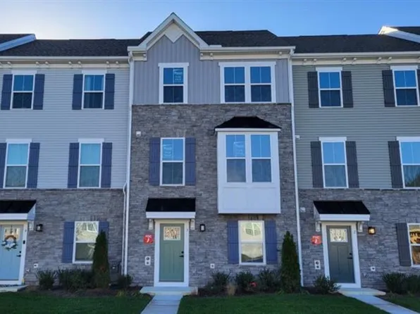 8626 S Park Dr #3, Berlin, MD 21811