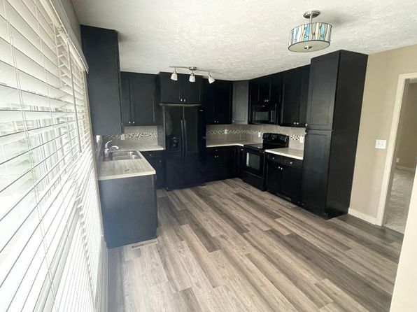 2537 Saint Thomas Dr