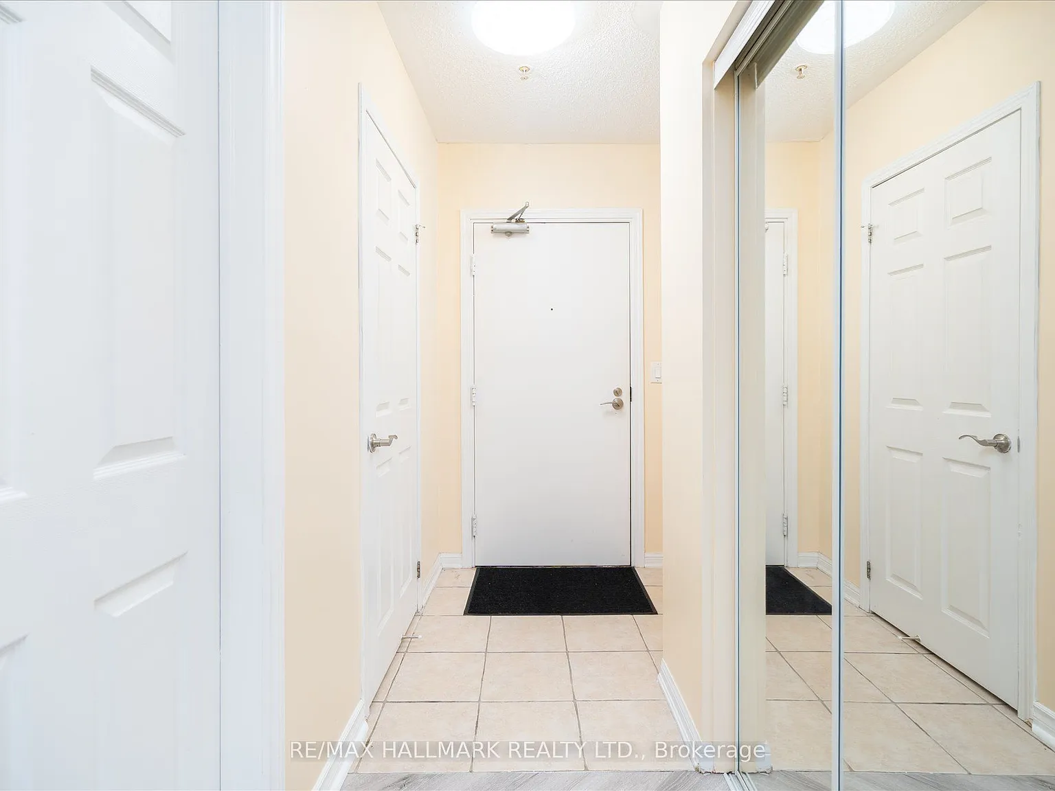 3 bed, $3,000 — Photo 4