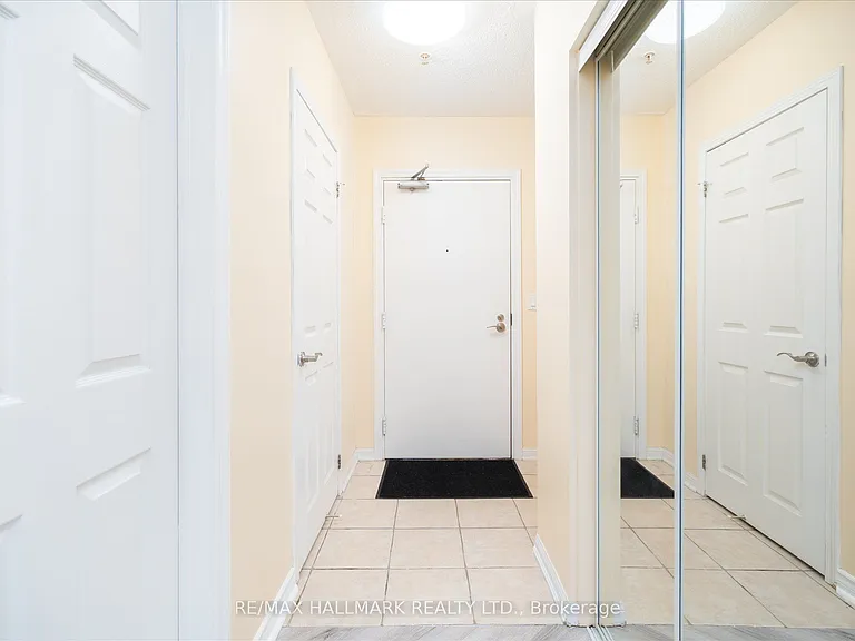 10 Mendelssohn St #117 — Photo 4