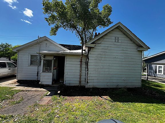 4th image of this home