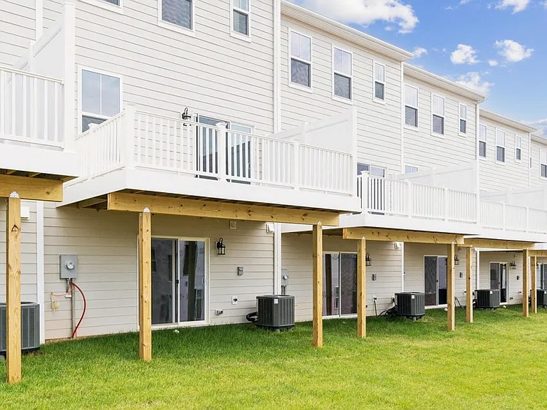 Back yard - deck