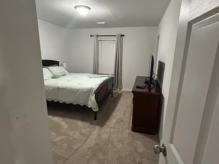5141 Lake Dr S — Photo 14