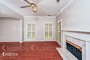 3 bed, 2.5 bath, 1737 sqft, $2,245 — Photo 3