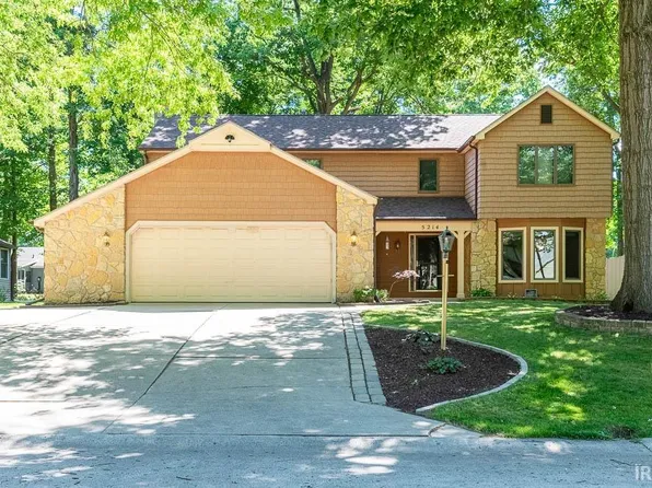 5214 Willowwood Ct, Fort Wayne, IN 46835