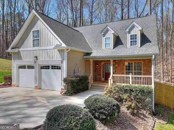 324 Heatherwood Dr, Auburn, GA 30011