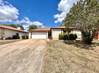 1306 Troy Ln, Round Rock, TX 78664