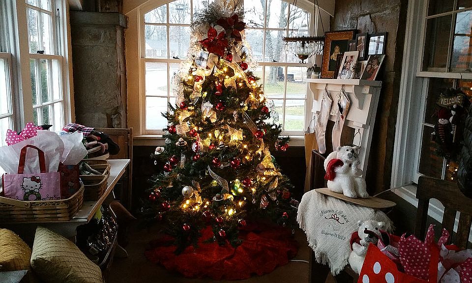 187 S Main St, Nortonville, KY 42442 Zillow