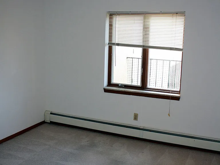 8817 35th St W — Photo 13
