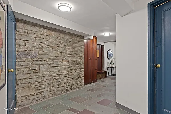 Sold by Corcoran | media 15