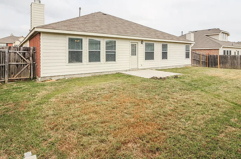 2024 Northridge Dr — Photo 15