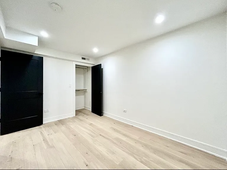3353 S Union Ave #B — Photo 5