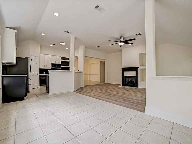 70 Camber Pine Pl — Photo 14