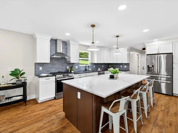 4390 N Stuart Rd, Bloomington, IN 47404