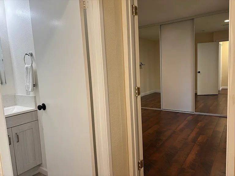 2404 Manzana Way — Photo 15