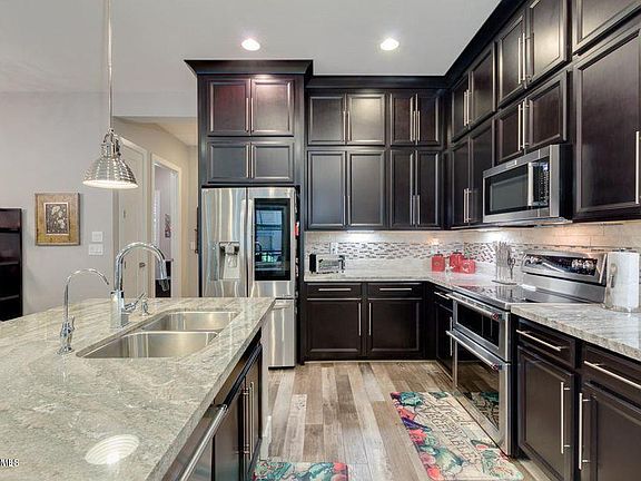 2nd image of 6565 E Thomas Rd Unit 1121