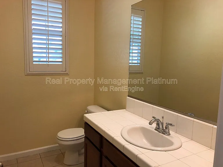 4437 W Pinsapo Dr — Photo 18