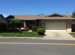 6872 Maple Dr, Dublin, CA 94568