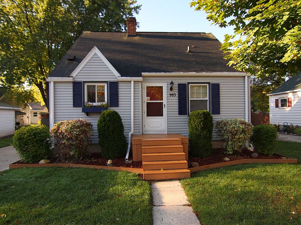 1st image of 993 Hickory Hill Dr