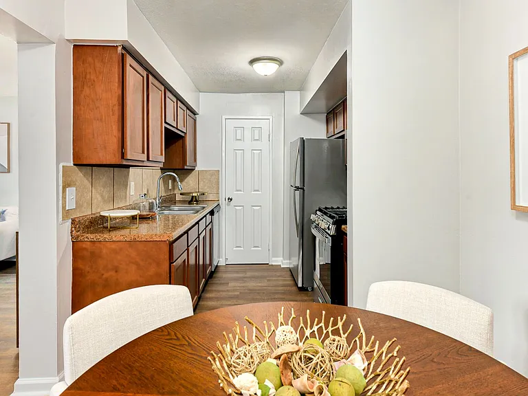 Legend Oaks Gated Community — Photo 76