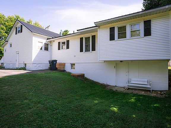 5th image of 52 Shelby Ave