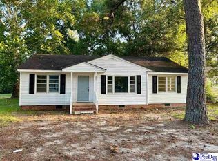 207 Pickens St, Marion, SC 29571