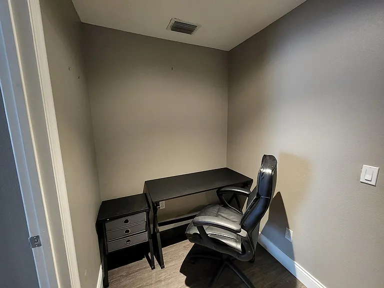 1330 Whitney Isles Dr — Photo 13