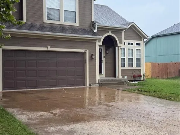 770 River Falls Rd, Kansas City, KS 66111