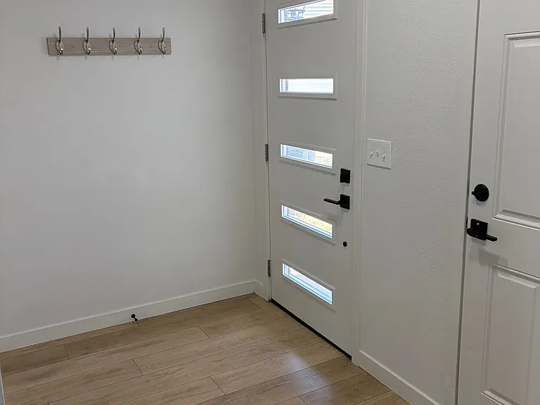 346 Arkel Way — Photo 2