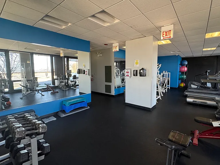 6700 S South Shore Dr #12E — Photo 9