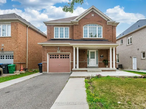 5 Denali Cres, Brampton, ON L6P 3P6