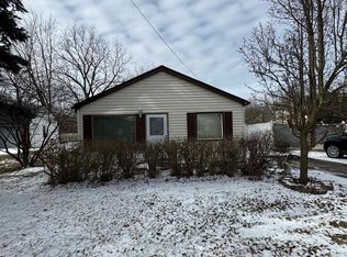 12230 Pardee Rd, Taylor, MI 48180