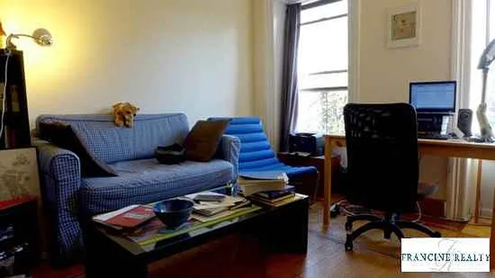 Rented by Francine Realty | media 11